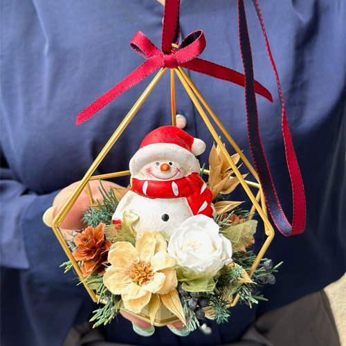 お正月アレンジメント巳飛。